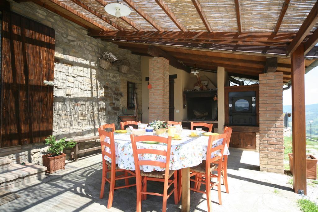 Agriturismo Monte Valentino Пиетралунга Екстериор снимка